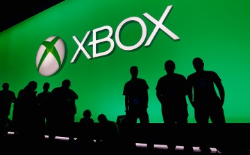 Game enthusiasts stand in line for a Microsoft Xbox event at the Annual Gaming Industry Conference E3 at the Los Angeles Convention Center on June 16, 2015 in Los Angeles, California. 