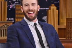 Actor Chris Evans is enjoying his interview by 