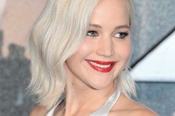 Jennifer Lawrence poses at the Global Fan Screening of 'X-Men Apocalypse' at BFI IMAX on May 9, 2016 in London, England. 