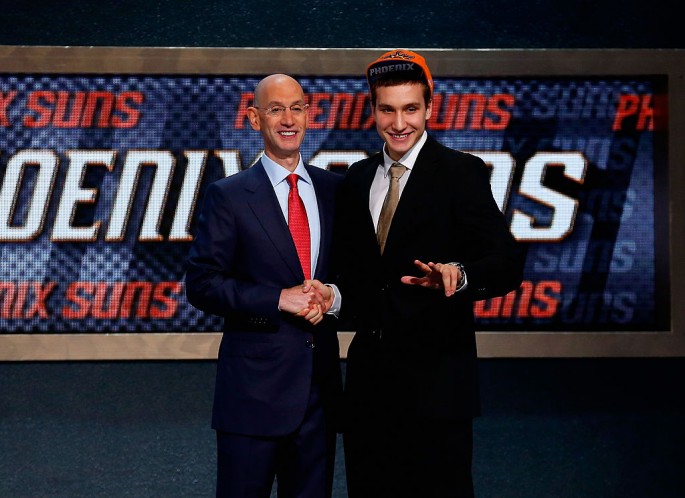 The Phoenix Suns select Bogdan Bogdanovic (R) as the 27th overall pick in 2014.