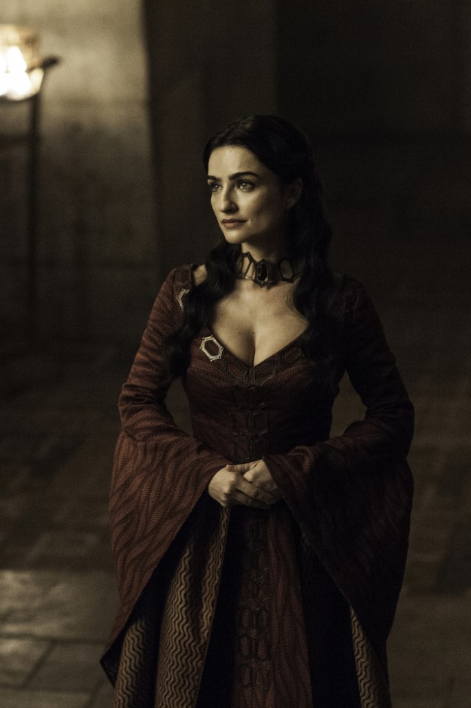 Ania Bukstein appeared in "Game of Thrones" Season 6 episode 5 as Kinvara.