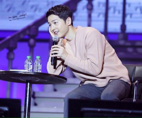 "Descendants of the Sun" actor Song Joong-ki at the Wuhan fan meet on May 21.