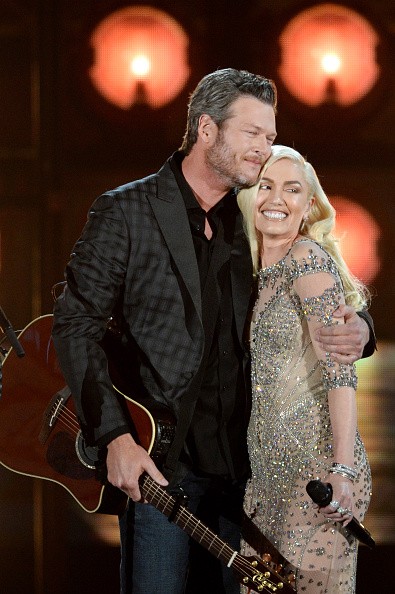 Blake Shelton and Gwen Stefani perform onstage during the 2016 Billboard Music Awards at T-Mobile Arena on May 22, 2016 in Las Vegas, Nevada. 
