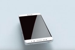 Samsung Galaxy Note 6's images were leaked on Twitter and the images give rise to expectations of a curvier design with an iris scanner and USB Type-C port.