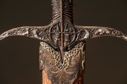 Detailed Hilt of Heartsbane, Valyrian steel sword