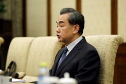 Chinese Foreign Minister Wang Yi lectures Canadian reporter on human rights question.