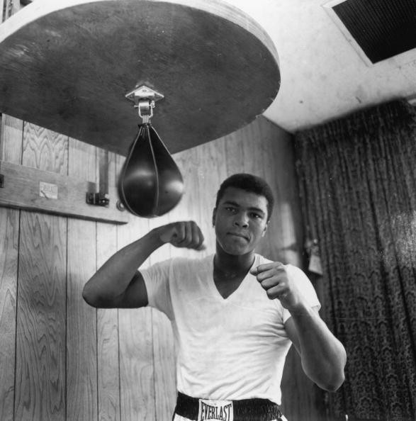 Chinese boxers remember Muhammad Ali's contribution to the revival of the sport in China.