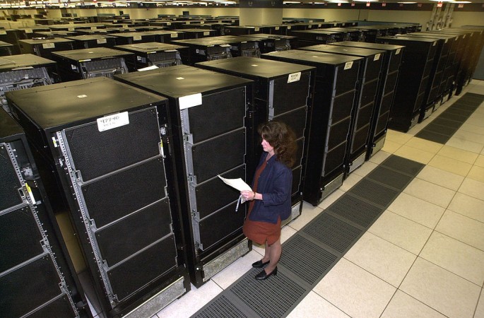 China's new supercomputer leaves the US farther behind.