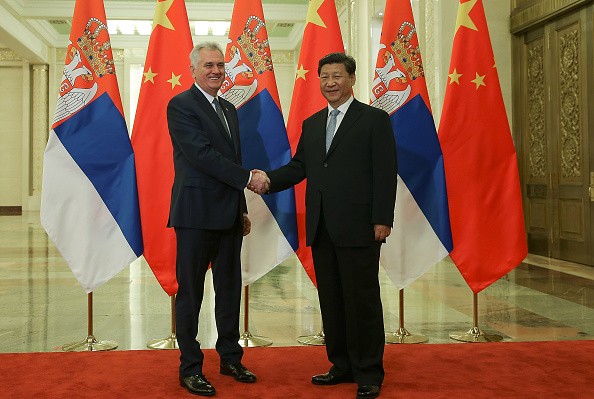 Chinese President Xi Jinping met with Serbian leader Tomislav Nikolic to strengthen the ties between the two countries.