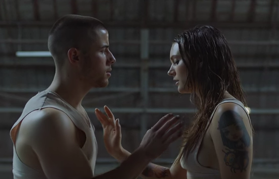 Nick Jonas and Tove Lo sing in one of the tracks of "Last Year Was Complicated" album.    