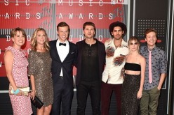 With Jill E. Blotevogel, 'Scream' actors Tracy Middendorf, Connor Weil, Amadeus Serafini, Tom Maden, Carlson Young and John Karna attend the 2015 MTV Video Music Awards. 