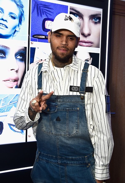  Chris Brown attends the L'Oreal Paris Blue Obsession Party at the annual 69th Cannes Film Festival at Hotel Martinez on May 18, 2016 in Cannes, France.