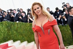 Amy Schumer attends the 'Manus x Machina: Fashion In An Age Of Technology' Costume Institute Gala at Metropolitan Museum of Art on May 2, 2016 in New York City. 
