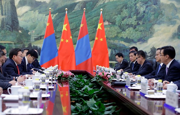 China and Mongolia renewed their commitment to sustain the countries' traditional friendship.