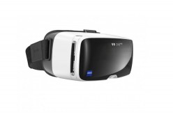  Zeiss VR One Plus Headset