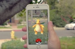 Pokemon Go: What you should do when PokeBall freezes? What about 3 footprints glitch?