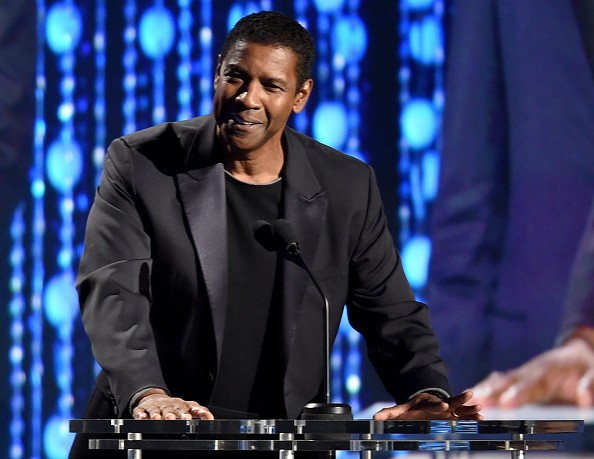  Denzel Washington, who directs and acts in 'Fences,' speaks onstage during the Academy of Motion Picture Arts and Sciences' 7th annual Governors Awards.