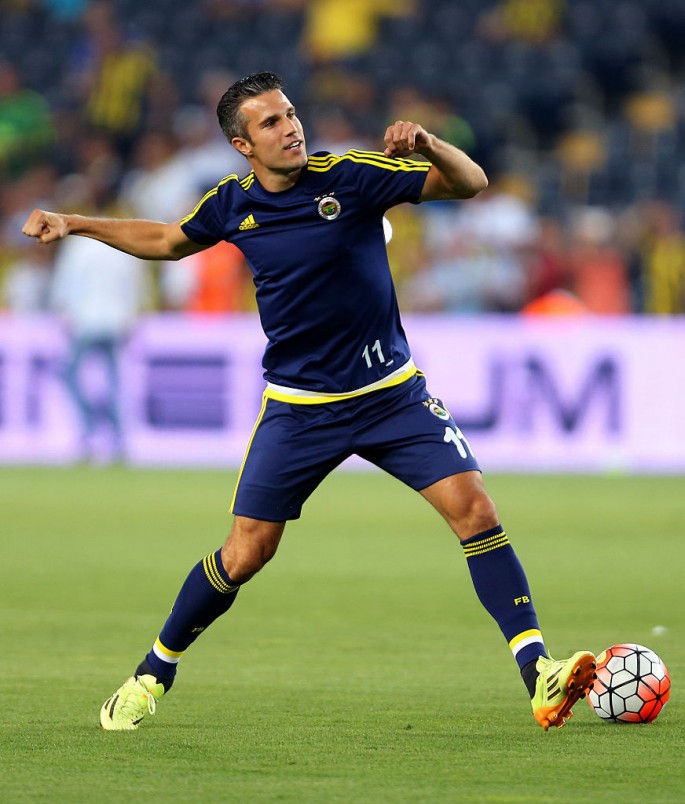 Fenerbahçe forward Robin van Persie.