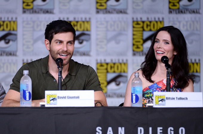 The "Grimm" cast has lots of revelation to keep its fans occupied while waiting for "Grimm" Season 6 fall premiere: a new teaser poster, David Giuntoli's directorial debut and an engagement.