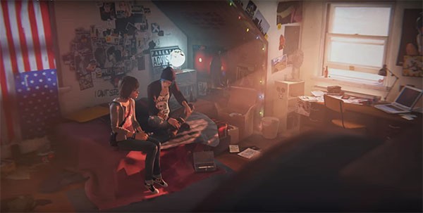 "Life is Strange" characters Max and Chloe discuss their plans on their secret investigation.