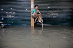 Wuhan, Immersed In The Flood