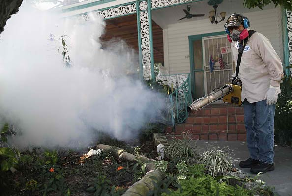 Residents in Florida fight Zika through fumigation.
