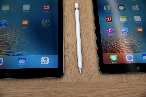 The new 9.7' iPad Pro is displayed during an Apple special event!