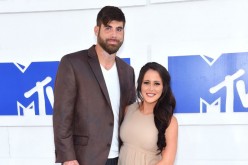 'Teen Mom 2' latest news and updates: Jenelle Evans and her boyfriend David Eason are expecting their child, a baby girl.