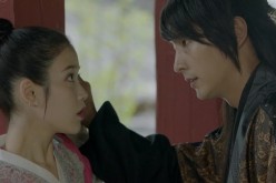 Lee Ji-Eun (IU) and Lee Joon-Gi star in the SBS drama 'Moon Lovers: Scarlet Heart Ryeo.'