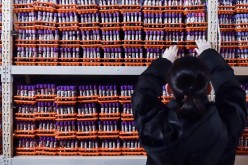 A staff member places the blood samples at the China National GeneBank (CNGB) in Shenzhen, South China's Guangdong Province, Sept 20, 2016. 