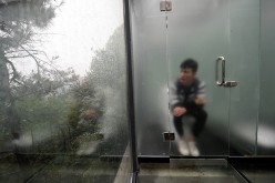 Using the glass restroom of Shiyan may give tourists second thoughts, but going to Shiyan to see the glass restroom may not.