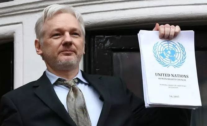 Leaker Assange.