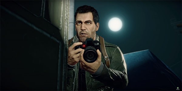 "Dead Rising 4" protagonist Frank West sneaks into the mall to take some pictures.