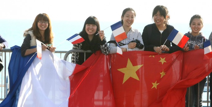 chinese-tourists-in-france.jpg