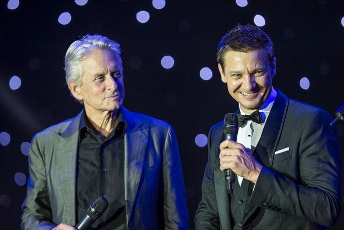 Hollywood stars Michael Douglas and Jeremy Renner have graced the 2016 World Celebrity Pro-Am at Mission Hills in China.
