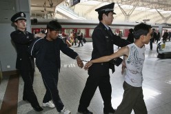 Nanjing Police Crack Down On Trafficking of Women