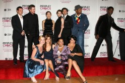 Cast members from 'Grey?s Anatomy', winners of the 'Favorite TV Drama' award pose in the press room during the 33rd Annual People's Choice Awards held at the Shrine Auditorium on January 9, 2007 in Los Angeles, California. 