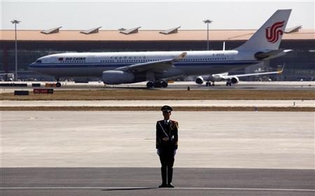 Chinese airline to allow simultaneous takeoff and landing.