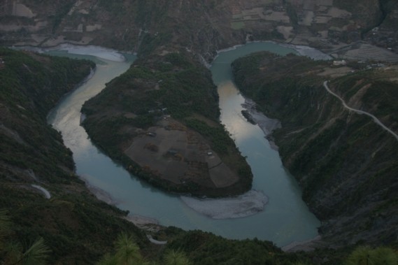 first bay of the yangtze river (2)_w5690.jpg