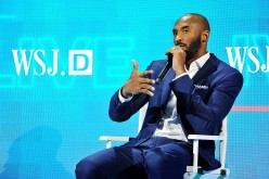 Kobe Bryant shares how the Los Angeles Lakers made life difficult for players trying to show off that they deserve a max contract. 
