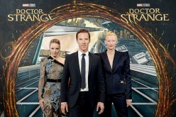 Rachel McAdams, Benedict Cumberbatch and Tilda Swinton in front of the Doctor Strange inspired 3D Art at a fan screening, to celebrate the release of Marvel Studio's Doctor Strange at the Odeon Leicester Square.
