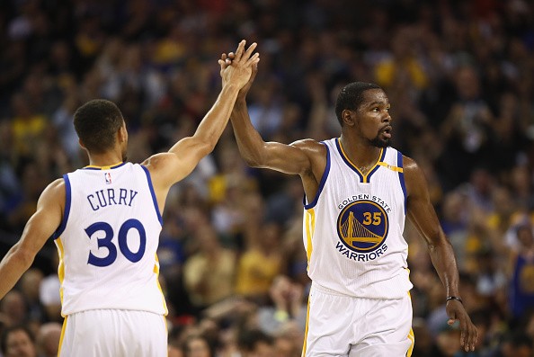 The Golden State Warriors are the best team in the NBA right now with a 16-3 record.