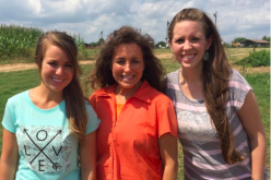 Michelle Duggar with daughters Jana and Jill.