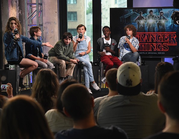 (L-R) Actors Natalia Dyer, Noah Schnapp, Finn Wolfhard, Millie Bobby Brown, Caleb McLaughlin and Gaten Matarazzo of 'Stranger Things' attend the BUILD Series at AOL HQ on August 31, 2016 in New York City.  