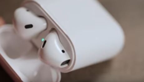 Apple's AirPods are the answer to the non-existent headphone port in the iPhone 7.