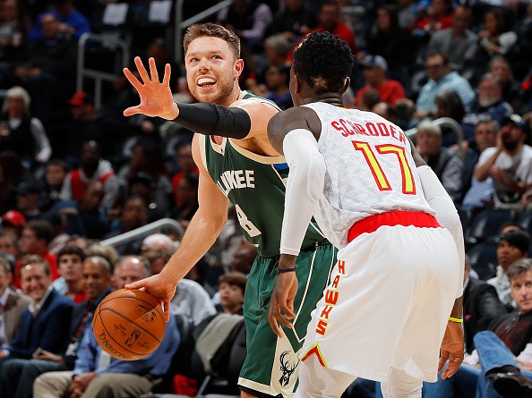Matthew Dellavedova is having his best NBA season but he is not stopping there as PEAK released the commercial of his signature shoe, the Delly1.