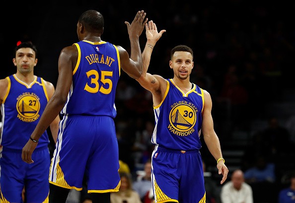 The Warriors are on a roll and they hope to keep that momentum against the Cavaliers on Christmas Day.
