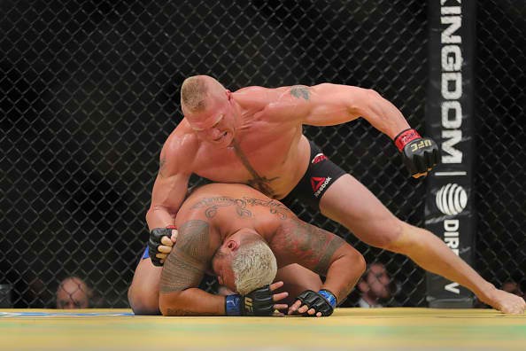 Brock Lesnar lands powerful strikes in a dominant position against Mark Hunt in their UFC 200 encounter.