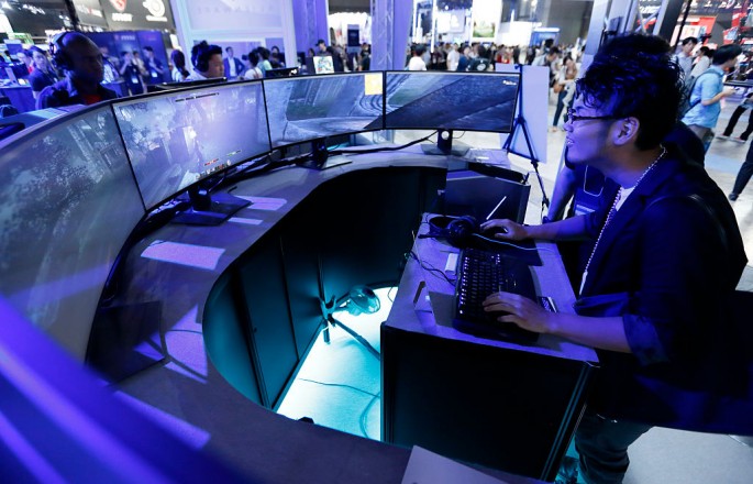 A visitor plays the Elder Scrolls Online video game in the Intel Corp. booth at the Tokyo Game Show 2016 on September 15, 2016 in Chiba, Japan.