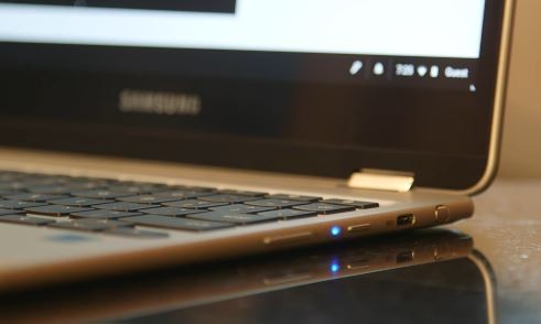 The Chromebook Plus is a laptop unveiled by Samsung at CES 2017.